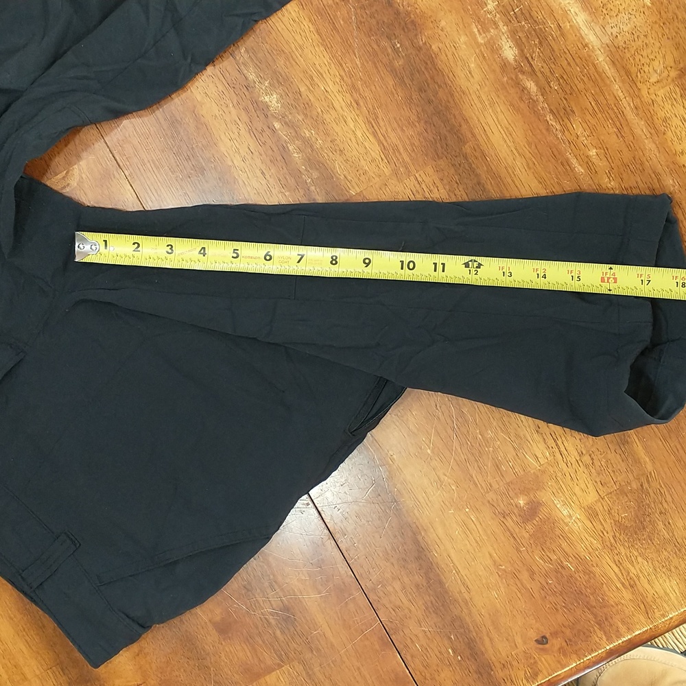 Columbia black capris - Picture 7 of 8
